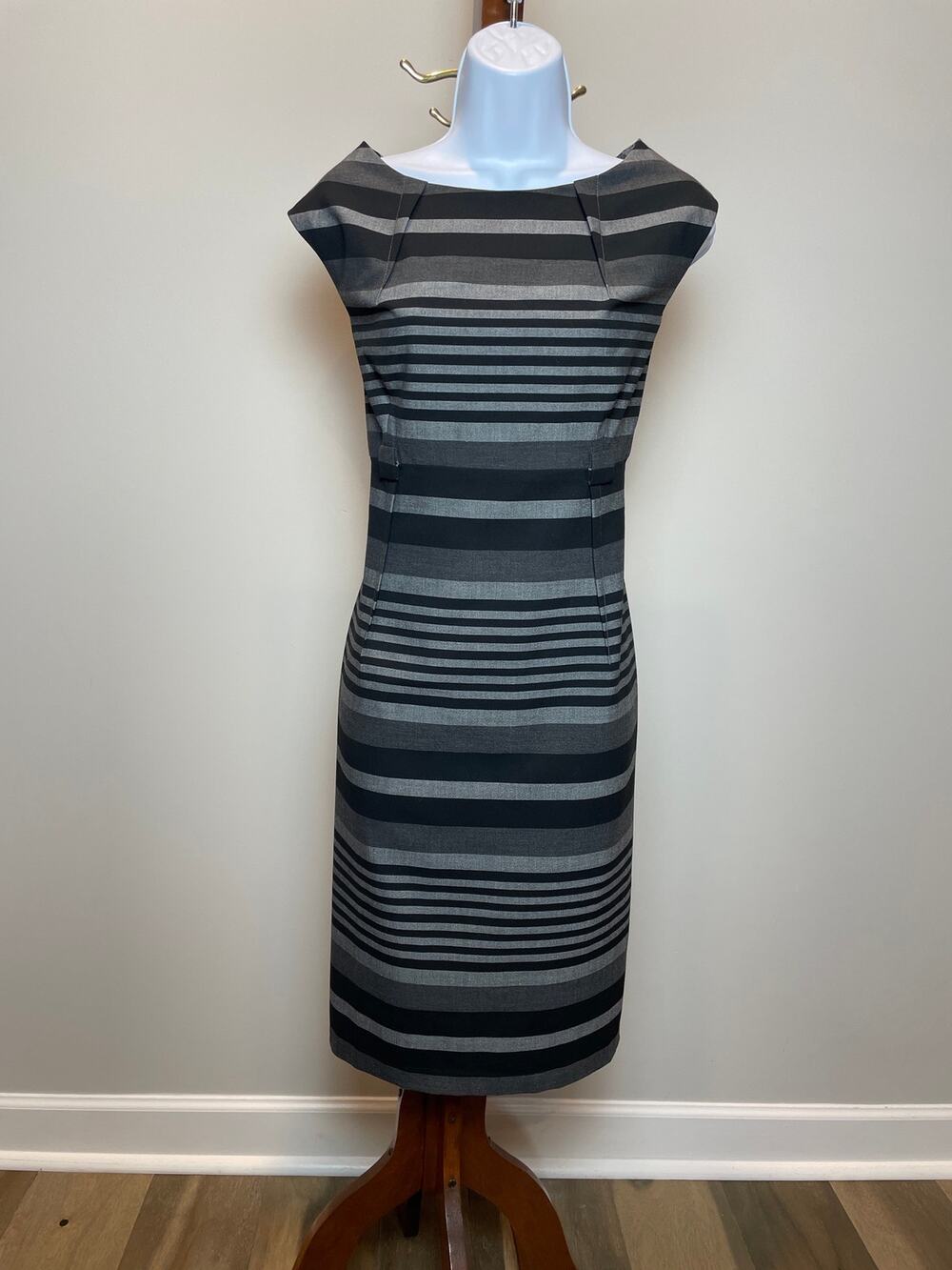 Marvin Richards Dress Size 12 Gray Black Stripe Sleeveless Sheath Lined